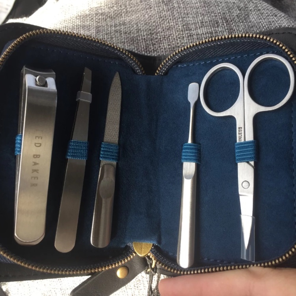 Ted Baker London Manicure Set - Picture 4 of 8